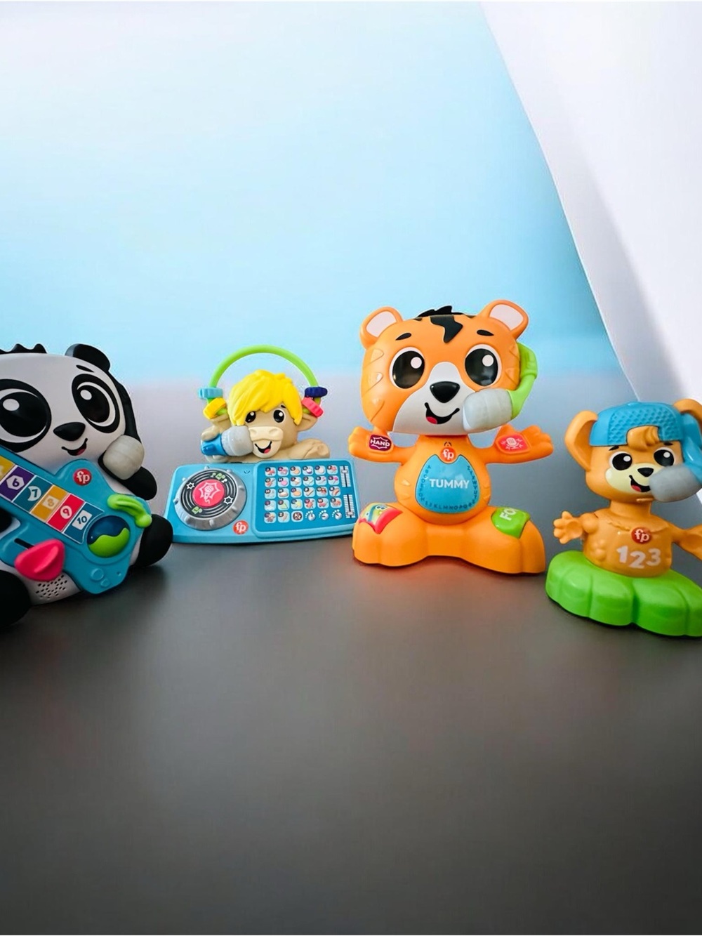 Fisher-Price Link Squad Interactive Learning Toy-Tiger, Panda, Yak, Fox (4)